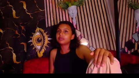 Tiny  online show from April 9, 6:19 am