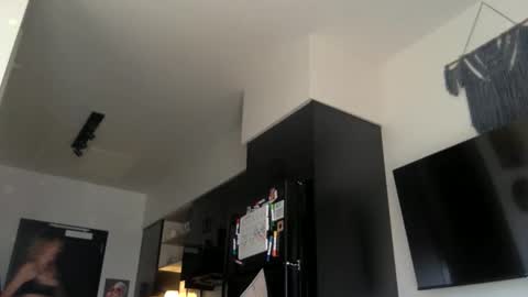 tinyandtatted420 online show from October 30, 3:46 pm