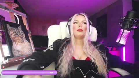 stage Kylie Sinner  brand CLITBAIT online show from March 1, 1:38 am