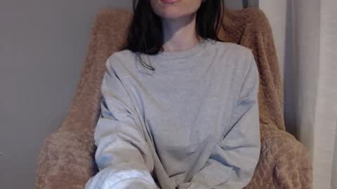 TinyyTina online show from March 16, 11:36 am