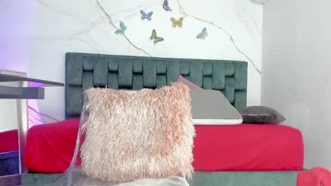 Tivizay online show from April 2, 2:58 pm