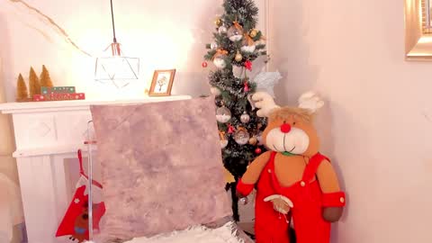 Snapshot of tivizaylove chatting on December 27, 2:23 pm Tivizay online show from December 27, 2:23 pm
