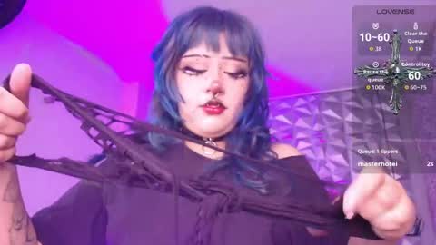 Snapshot of toky_doll chatting on October 1, 8:25 pm toky online show from October 1, 8:25 pm