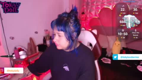 Snapshot of toky_doll chatting on September 16, 7:33 pm toky online show from September 16, 7:33 pm