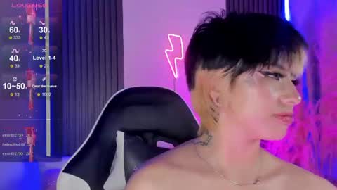  Halsey  Sofii  online show from July 17, 11:30 pm