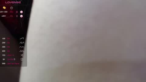 Snapshot of tomato_tease chatting on October 1, 3:17 pm tomato_tease online show from October 1, 3:17 pm