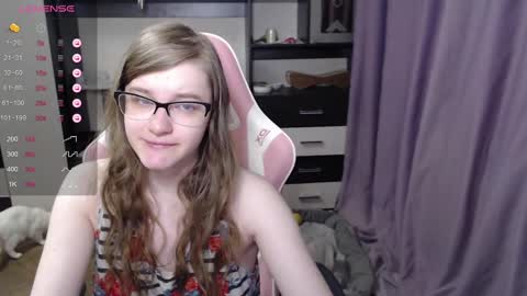 Snapshot of tomato_tease chatting on March 4, 10:38 pm tomato_tease online show from March 4, 10:38 pm