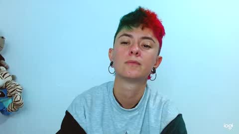 Blue online show from February 22, 4:07 am