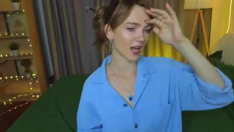 Lana online show from July 13, 7:25 pm