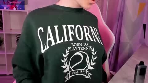 tonya_gray online show from January 6, 2:04 am