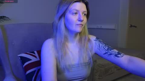 Tonya online show from June 15, 1:17 am