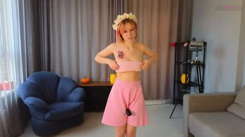 Hey hey Im Megan Pvt open. Im very glad to see you here online show from April 8, 12:29 pm