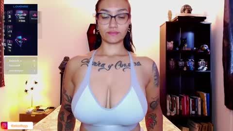 toothyy online show from January 14, 10:34 pm