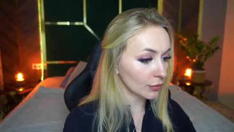 top_grace online show from March 4, 11:22 pm