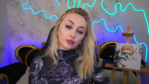 top_grace online show from March 11, 11:37 pm