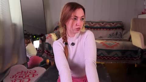 Lina  Next stream January 4  11am UTC 0 online show from February 20, 12:07 pm