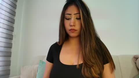 Victoria Gomez online show from July 10, 11:04 pm