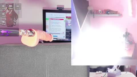 touk_kira online show from November 13, 6:07 pm