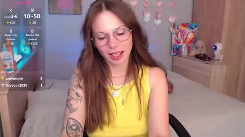 toxkiss online show from July 7, 11:35 am