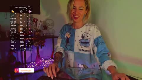 Snapshot of trafka_murafka chatting on February 11, 10:39 pm Hey my name is Kiri Kiri online show from February 11, 10:39 pm