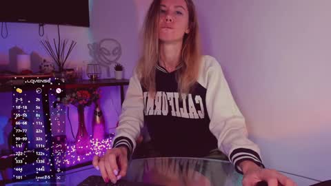 Snapshot of trafka_murafka chatting on December 17, 10:43 pm Hey my name is Kiri Kiri online show from December 17, 10:43 pm