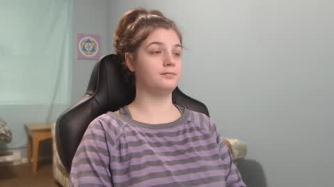 TreeJeanne online show from February 6, 11:04 pm