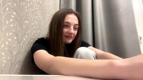 Tina online show from March 16, 4:11 pm