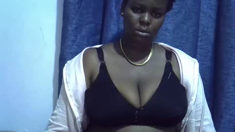 trendybootie online show from March 9, 2:15 am