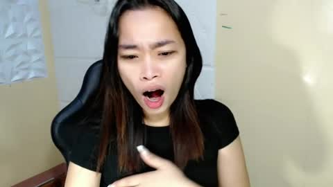 tricia_slut online show from July 12, 11:38 pm