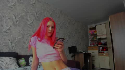 trippy online show from February 24, 12:37 pm