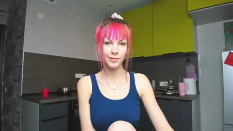 trippy online show from April 2, 4:48 pm