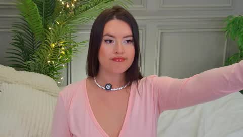 trisha_winslet online show from January 7, 11:02 am