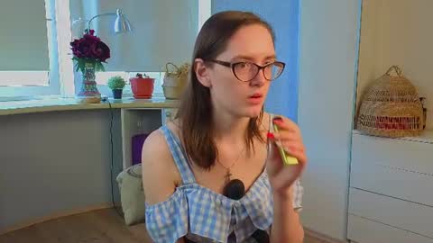 Viola online show from July 23, 4:31 am