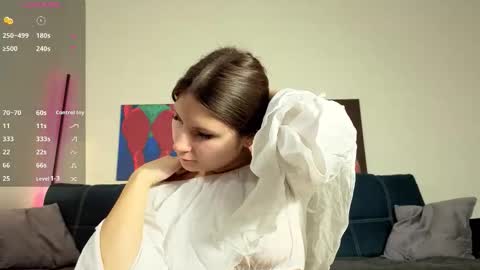 Snapshot of trixibell chatting on September 23, 4:21 am trixibell online show from September 23, 4:21 am
