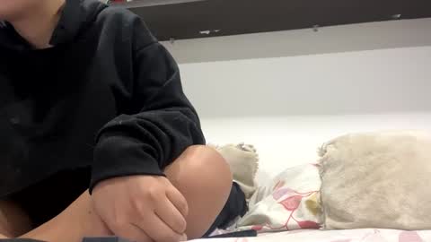 Kitty online show from January 17, 6:15 am