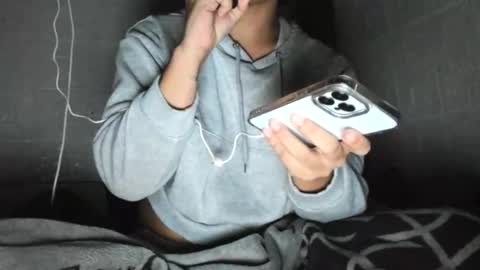Snapshot of trixiebayeserra chatting on October 15, 4:37 am trixiebayeserra online show from October 15, 4:37 am