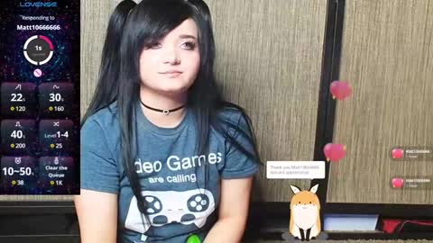 Snapshot of trixiedoescamcam chatting on January 11, 1:27 am trixiedoescamcam online show from January 11, 1:27 am