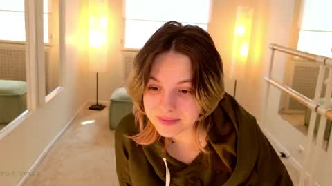 Emma online show from June 2, 12:17 pm