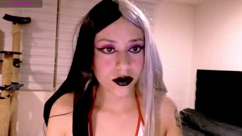 Cait online show from December 19, 3:54 am