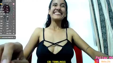 Snapshot of tsmilingg chatting on February 24, 11:52 pm Dulce online show from February 24, 11:52 pm