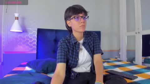 Snapshot of tsuki_maru chatting on September 10, 8:31 pm Maru online show from September 10, 8:31 pm