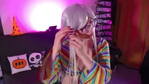 Cherry Moon online show from October 25, 1:35 am