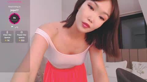 Snapshot of tumilio chatting on December 17, 4:00 pm TumiLio online show from December 17, 4:00 pm