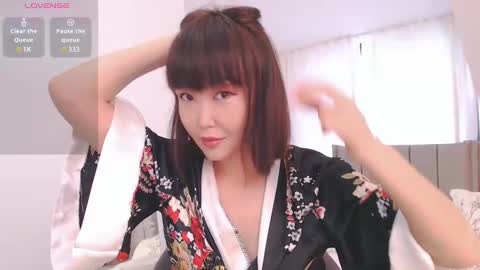 Snapshot of tumilio chatting on December 7, 6:10 am TumiLio online show from December 7, 6:10 am