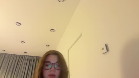 Ariana online show from April 15, 8:09 pm