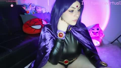 Tay online show from September 17, 1:25 am