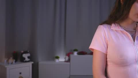 Shirlee online show from May 28, 2:26 pm