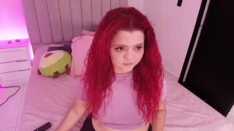 Twiggy online show from June 11, 3:14 am