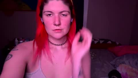 twitchinwhore online show from December 29, 7:06 am