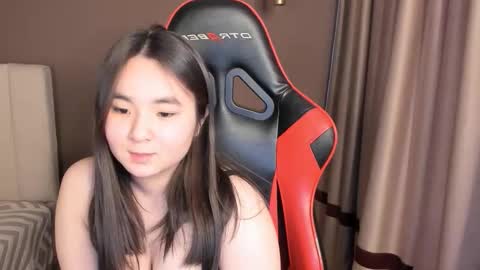 Kiki online show from March 3, 4:18 am